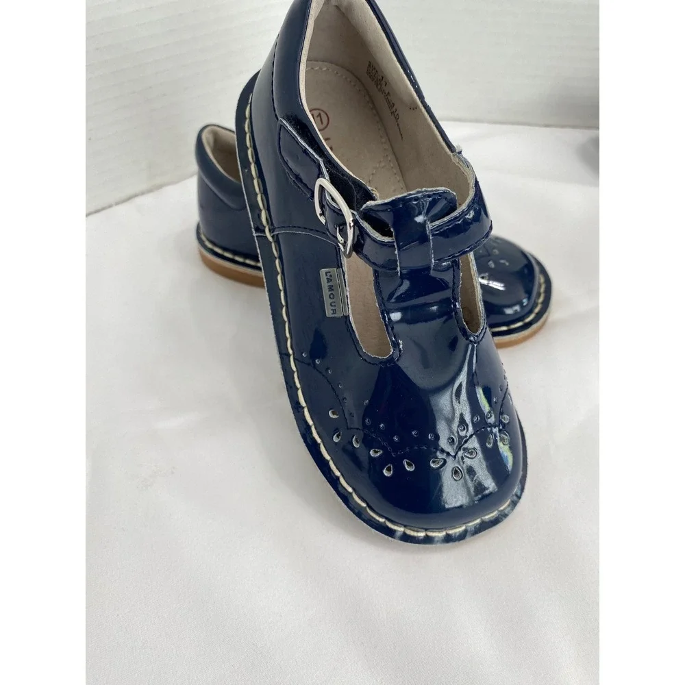 L'Amour Mary Jane T-Strap Girls Size 11 Navy Blue Patent Brogue Dress Shoes